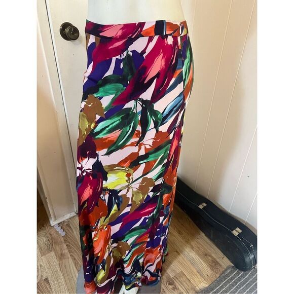 NWT $228 Trina Turk long Colorful “Piper” Silky Viscose Maxi Skirt Sz 2 - Picture 4 of 13